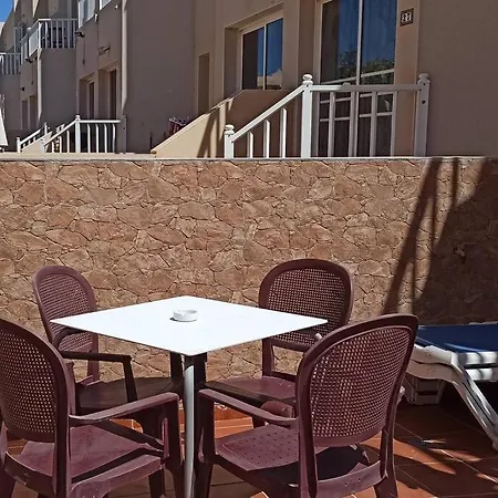 Duplex Con Piscina Climatizada. Hébergement de vacances *